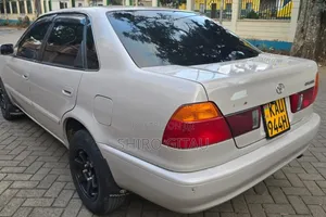 Toyota Sprinter 2000 Silver