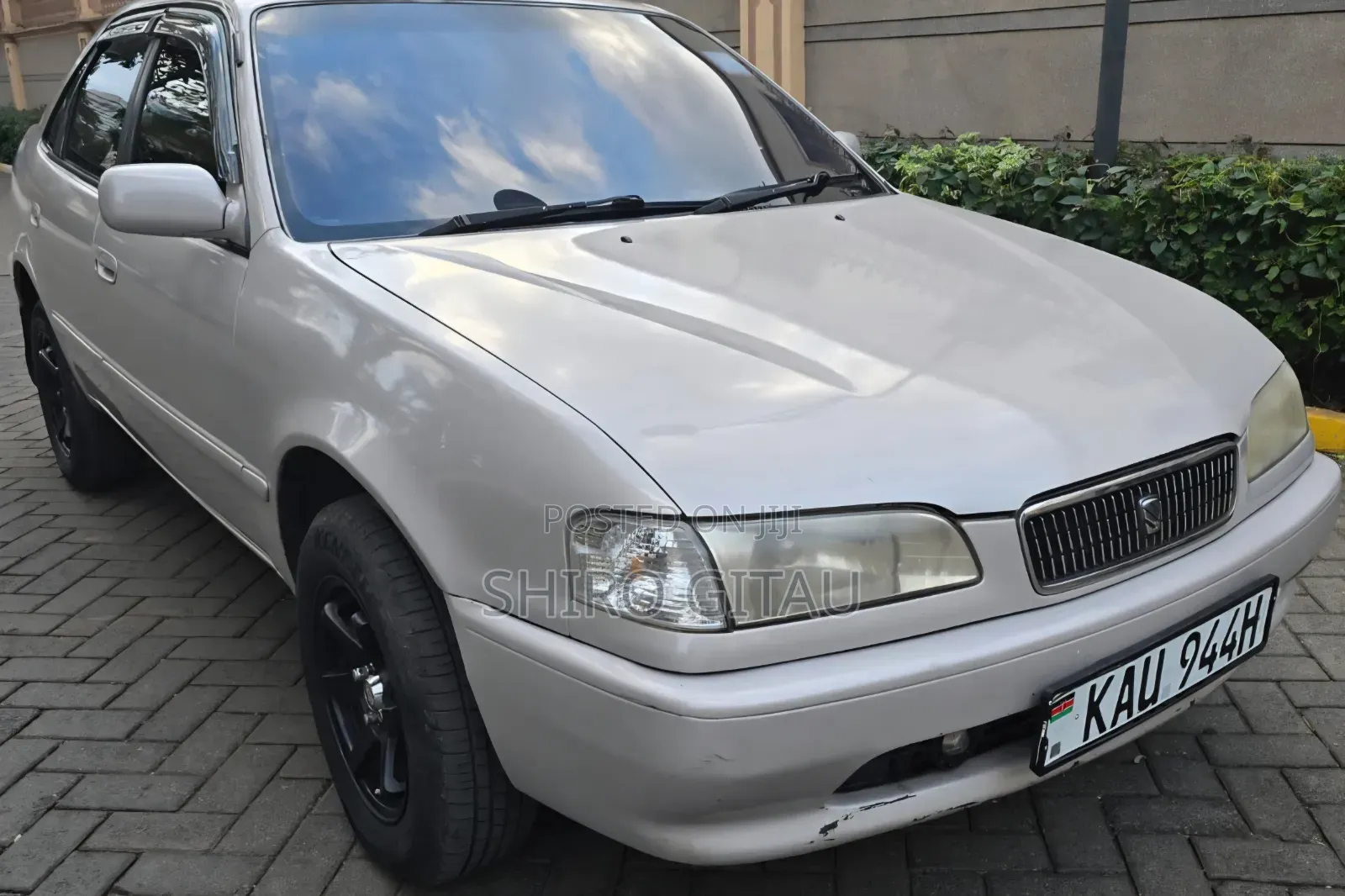 Toyota Sprinter 2000 Silver