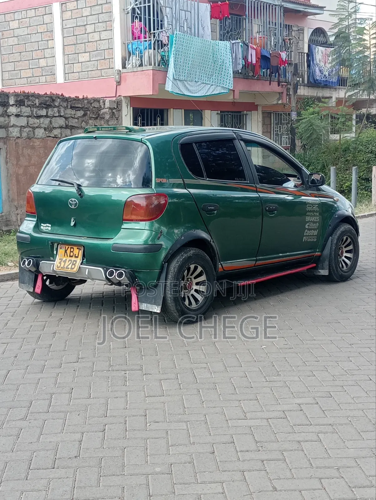 Toyota Vitz 2002 Green