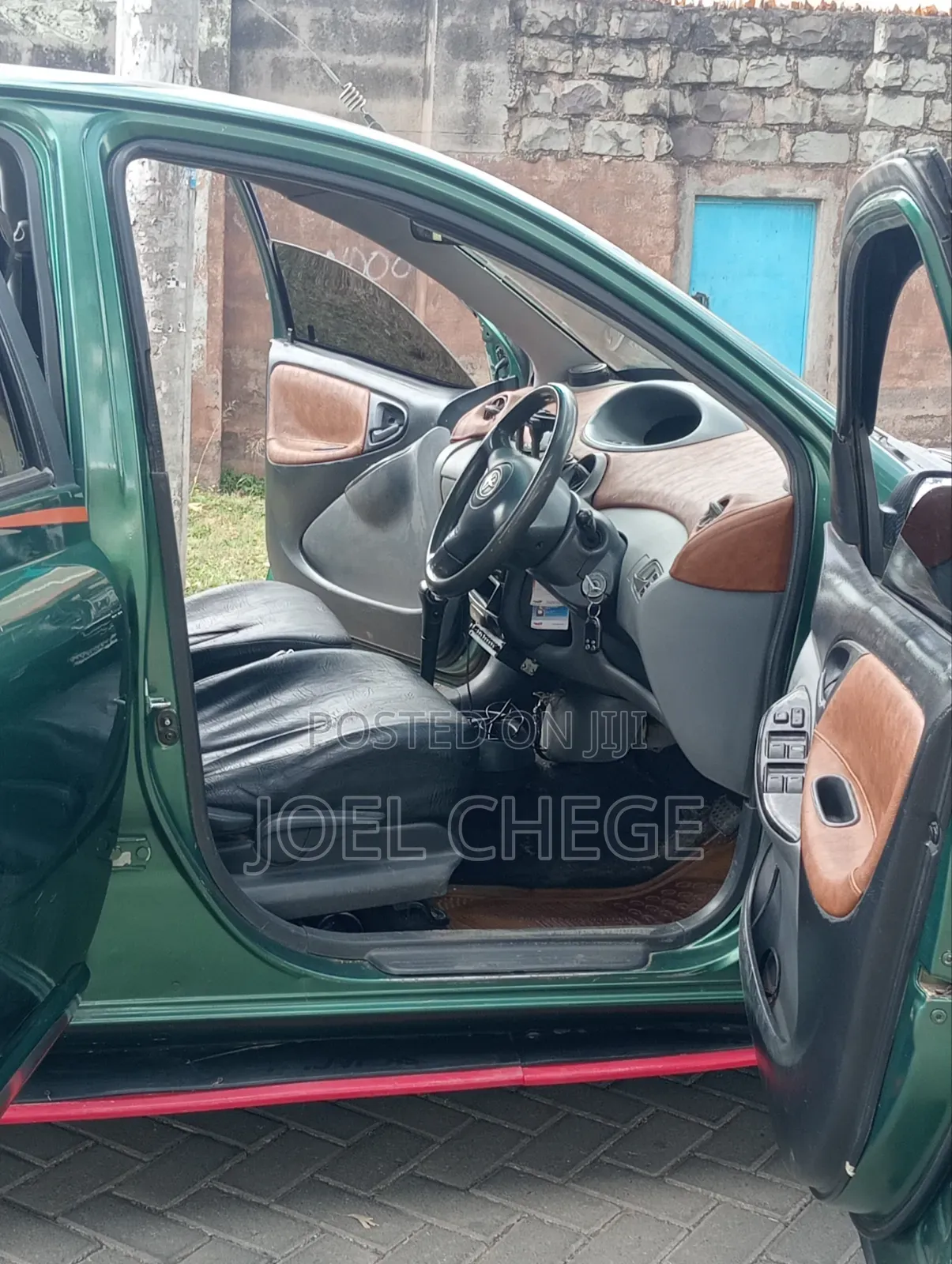 Toyota Vitz 2002 Green