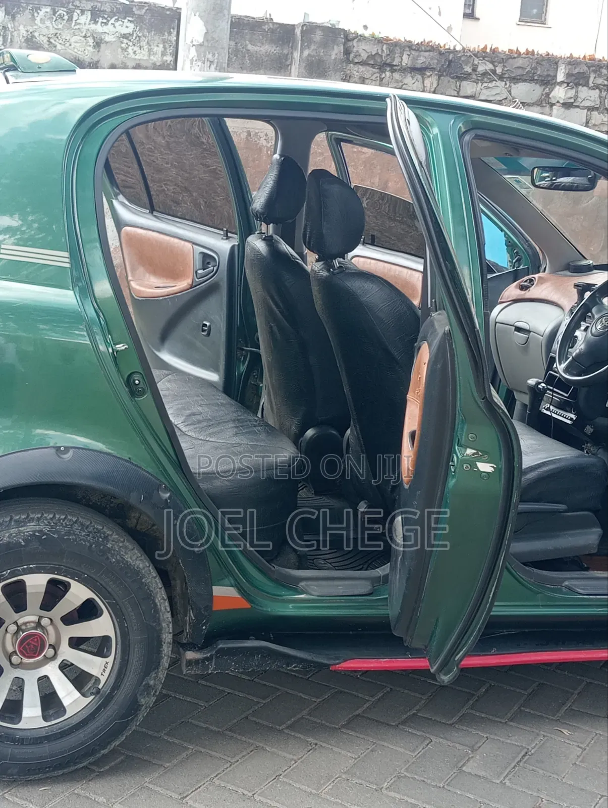 Toyota Vitz 2002 Green