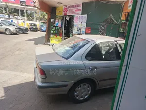 Nissan Sunny 2007 Silver