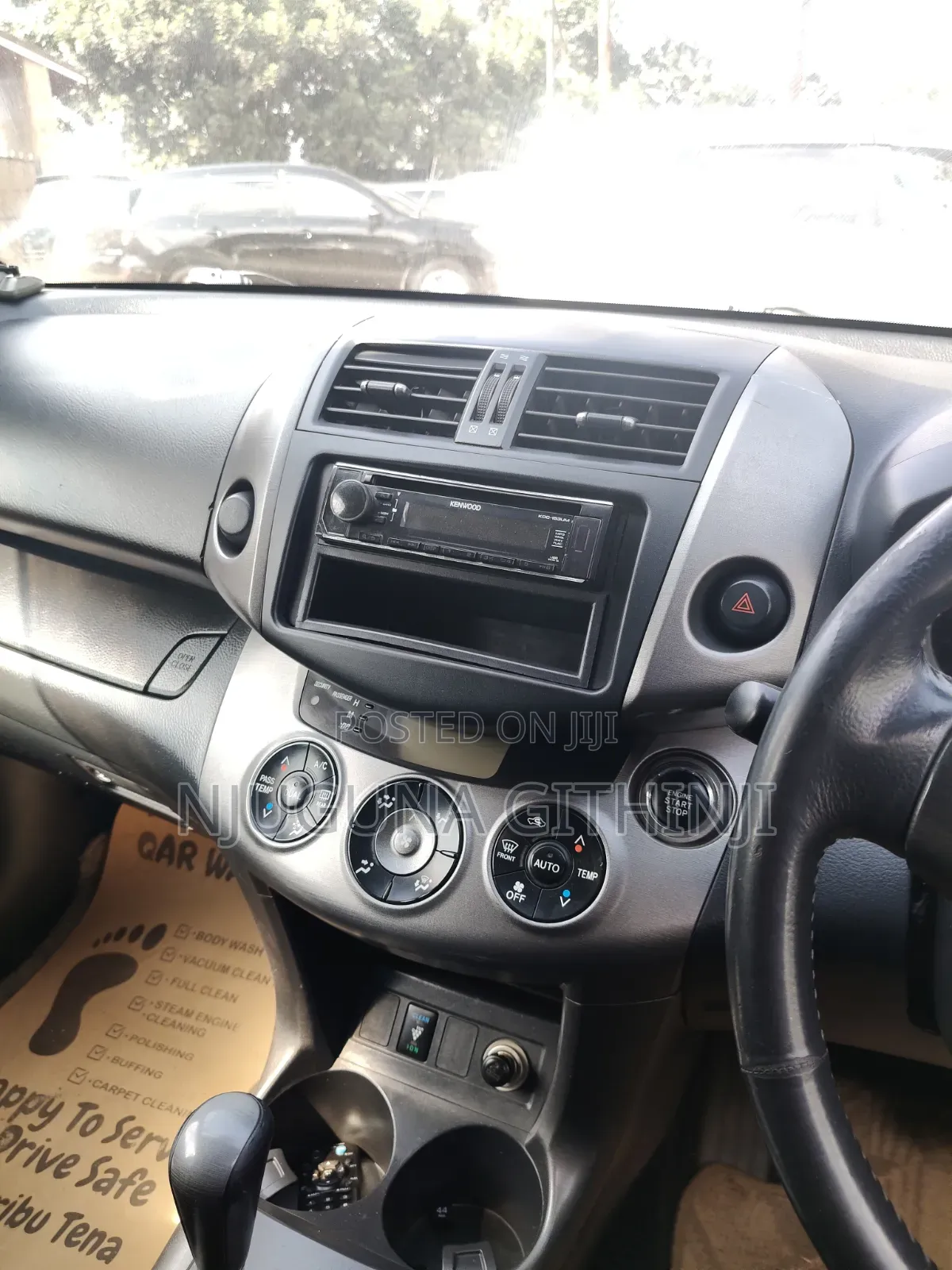 Toyota RAV4 2011 White