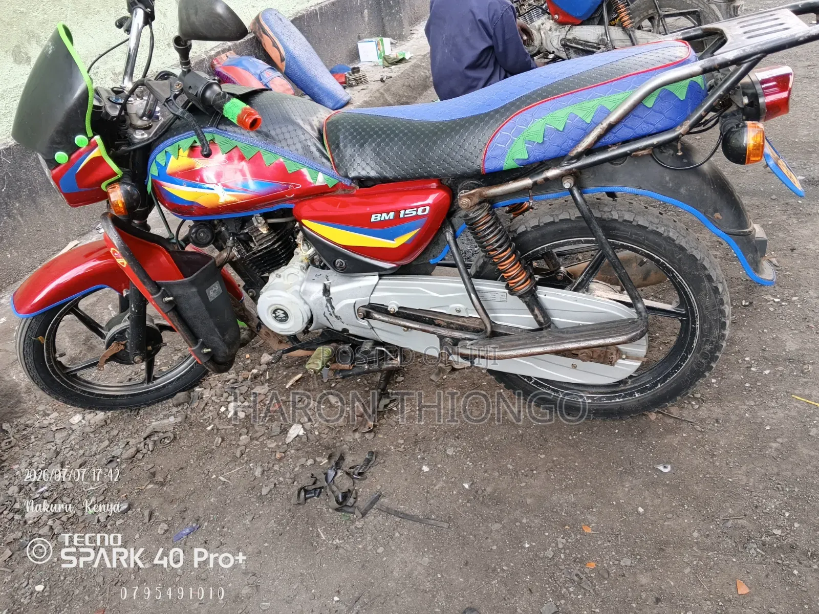 Bajaj Boxer 150 UG 2025 Red