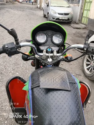 Bajaj Boxer 150 UG 2025 Red