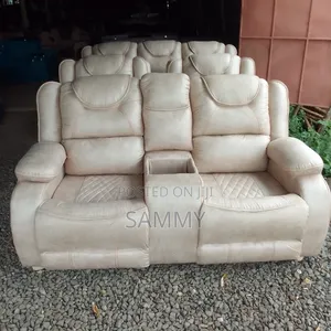 Semi-Ricliner 7 Seater(3-2-1-1)Design