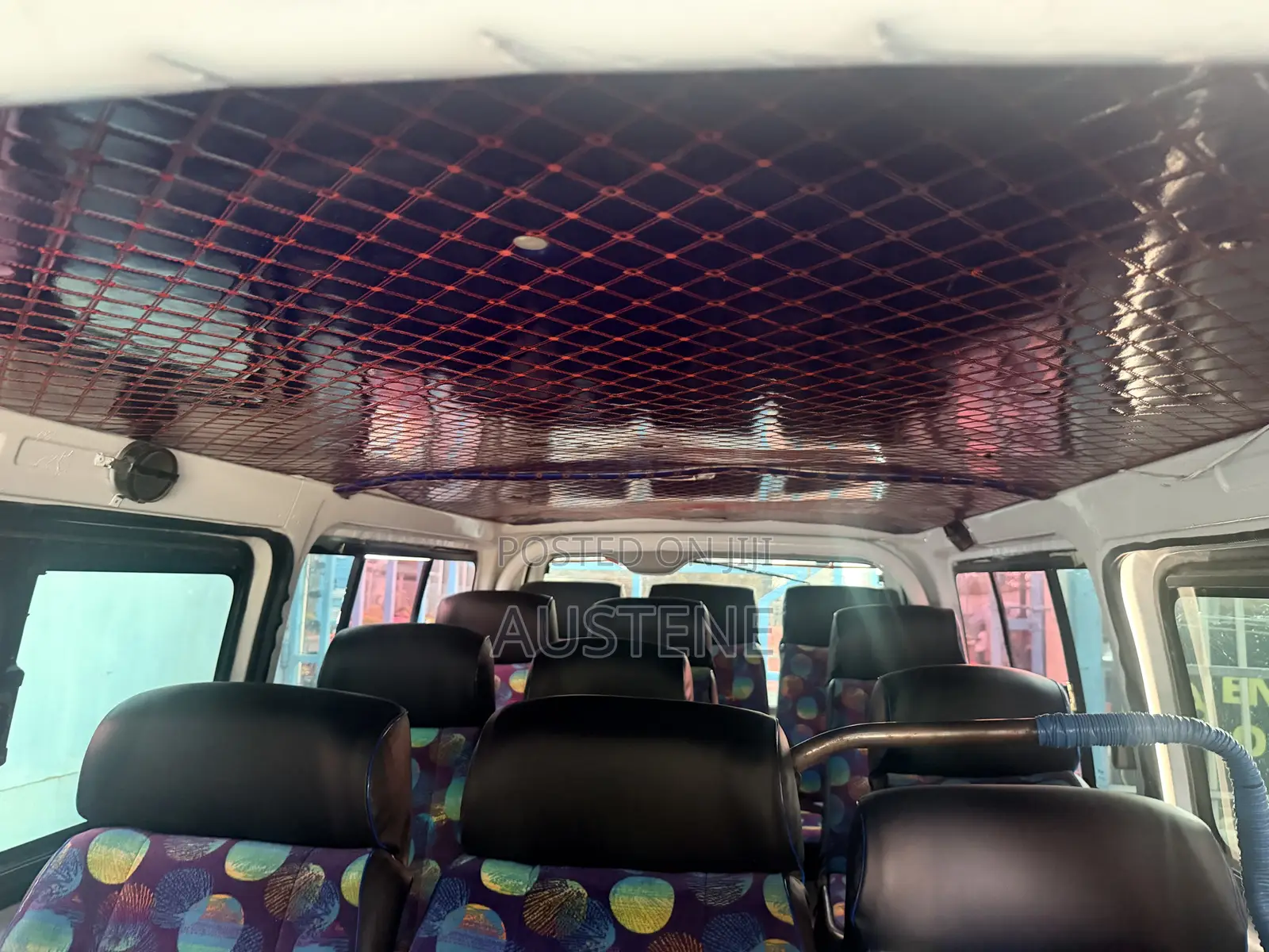 Toyota HiAce 2016 White