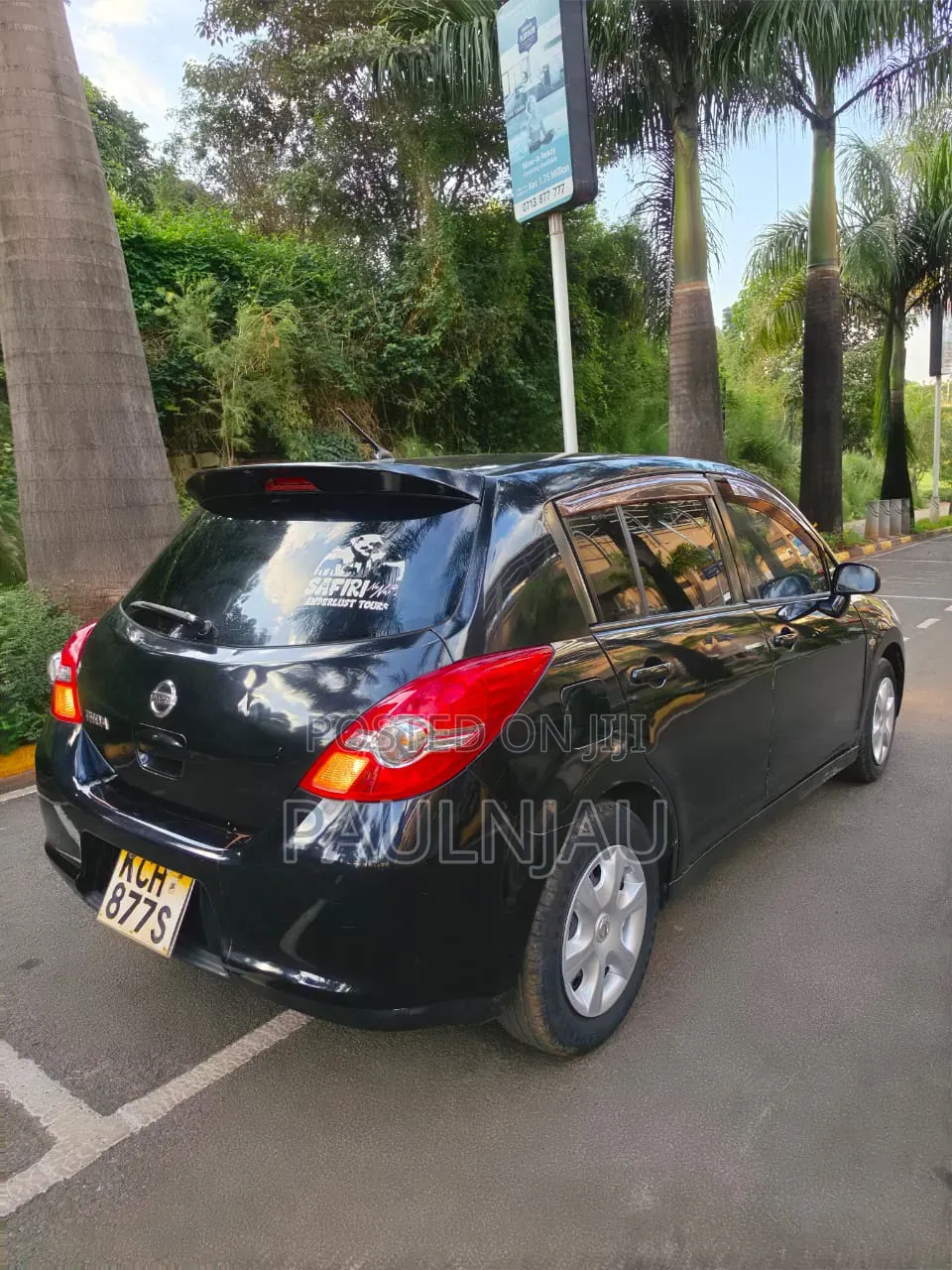 Nissan Tiida 2009 Black