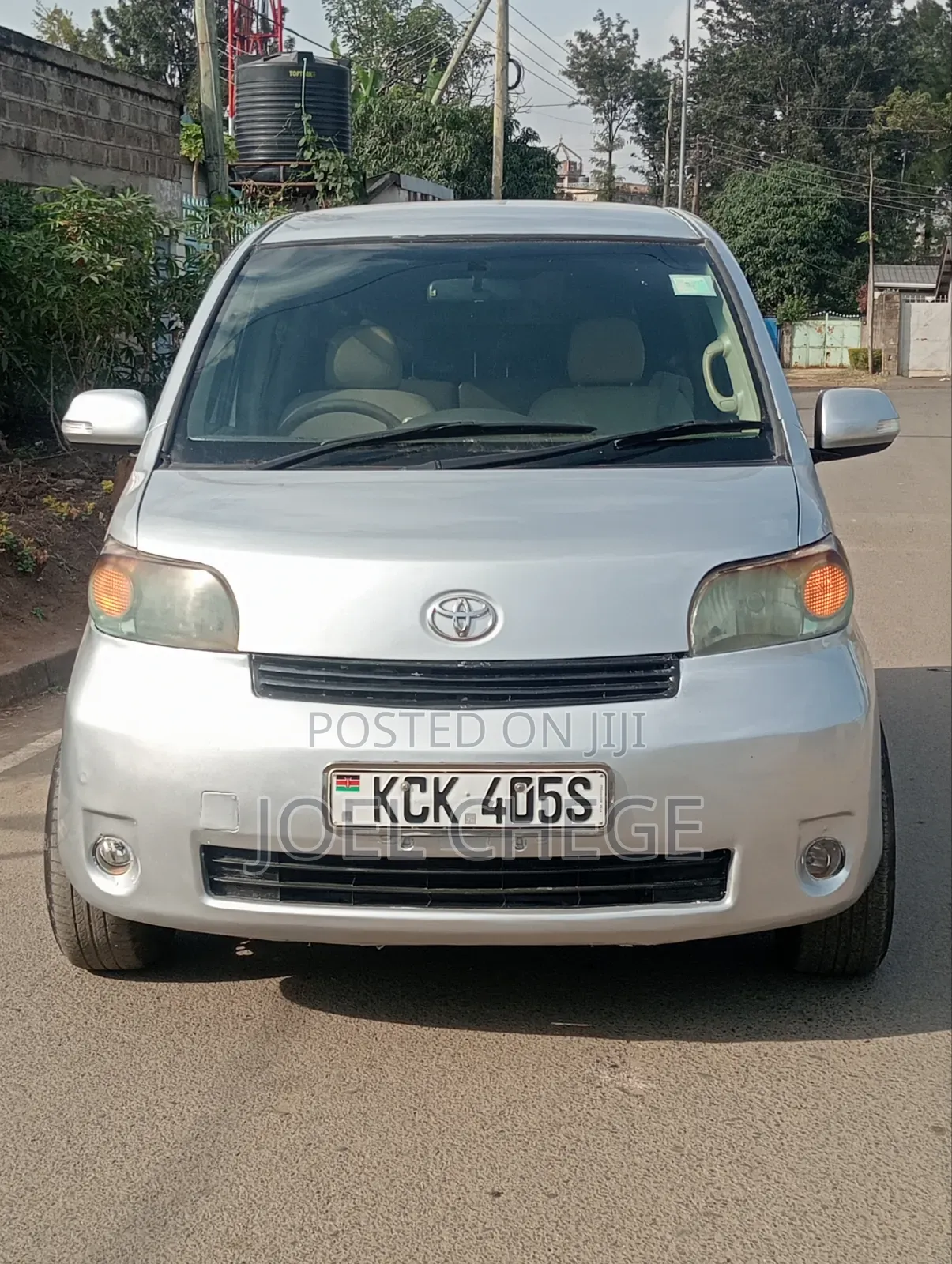 Toyota Porte 2009 Silver