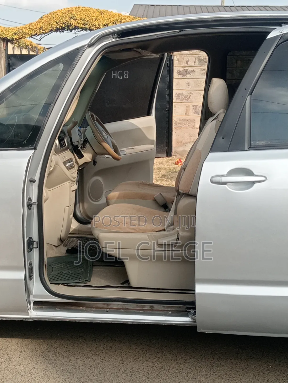 Toyota Porte 2009 Silver