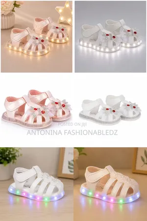 Girls Led Open Shoes Size 15-26