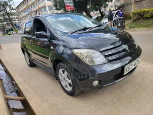 Toyota IST 2004 Black