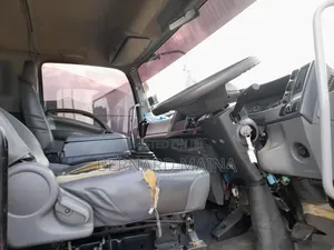 Isuzu
FVR
Manual
Diesel