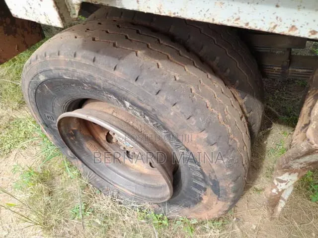 Isuzu
FVR
Manual
Diesel