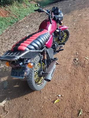 Bajaj Boxer 150 UG 2022 Red