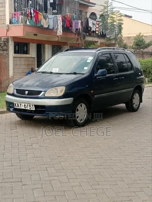 Toyota Raum 2003 Blue