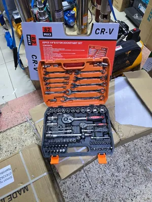 82pcs Socket Wrench Set Original Chrome Vanadium at