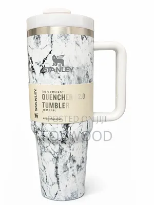 Stanley Tumbler With Handle