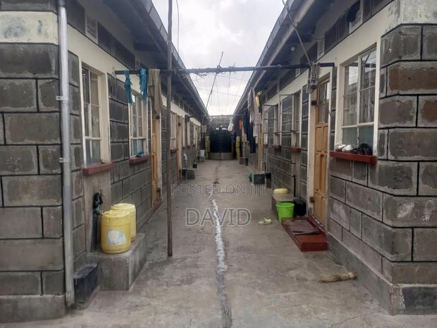 1bdrm House in Pipeline, Nakuru Town East for sale