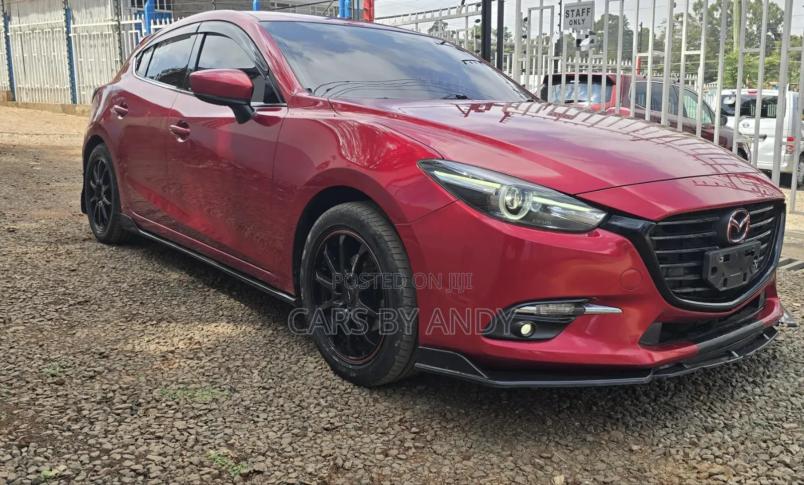 Mazda Axela 2017 Red