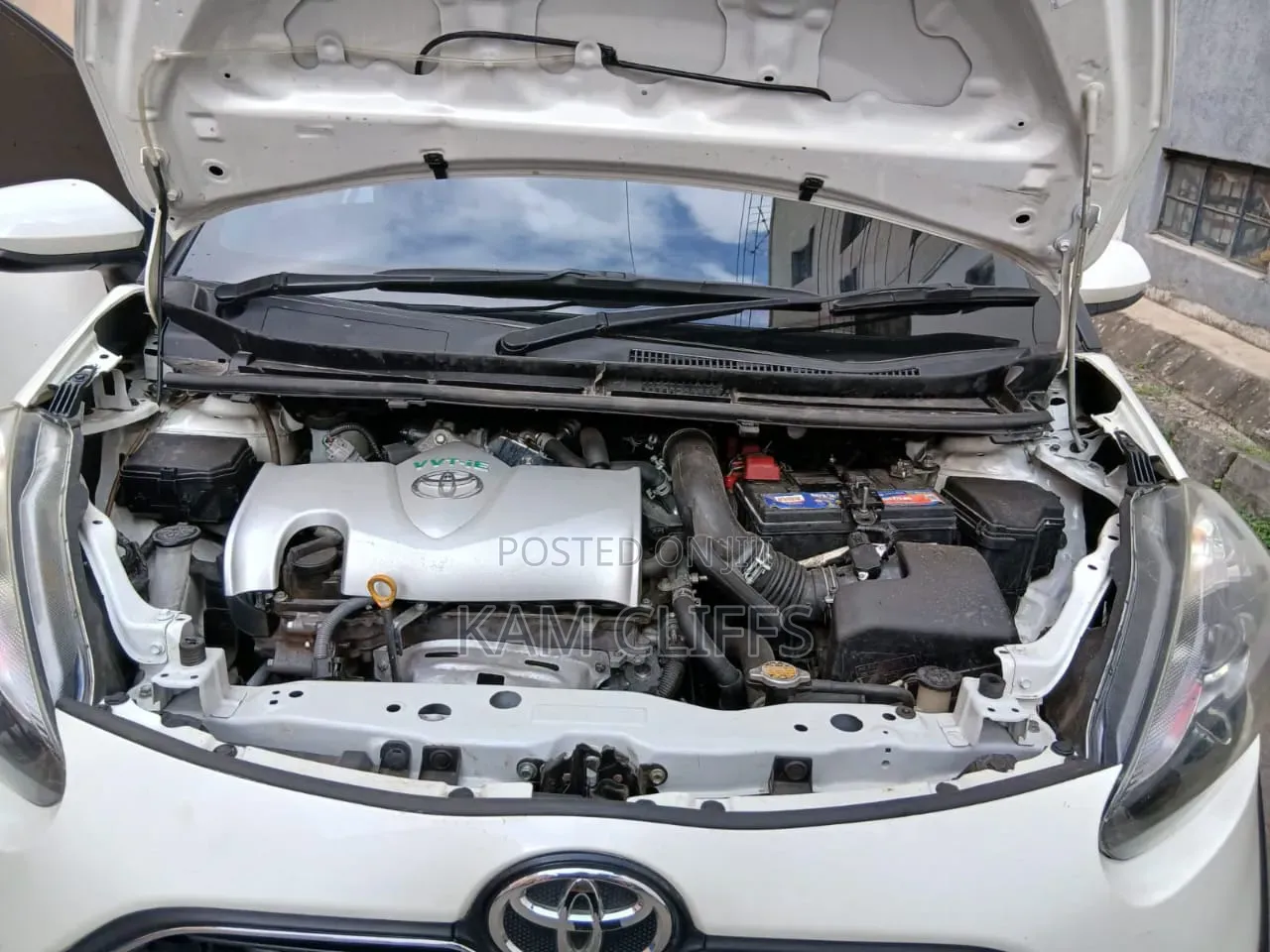 Toyota Sienta 2020 White
