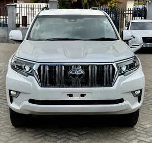 Toyota Land Cruiser Prado 2.8 2020 Pearl