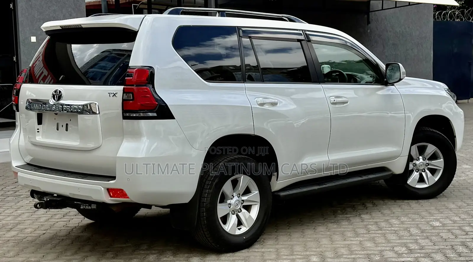 Toyota Land Cruiser Prado 2.8 2020 Pearl