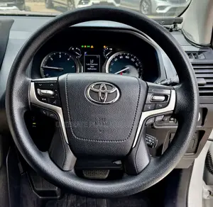 Toyota Land Cruiser Prado 2.8 2020 Pearl