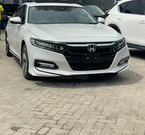 Honda Accord 2020 Pearl