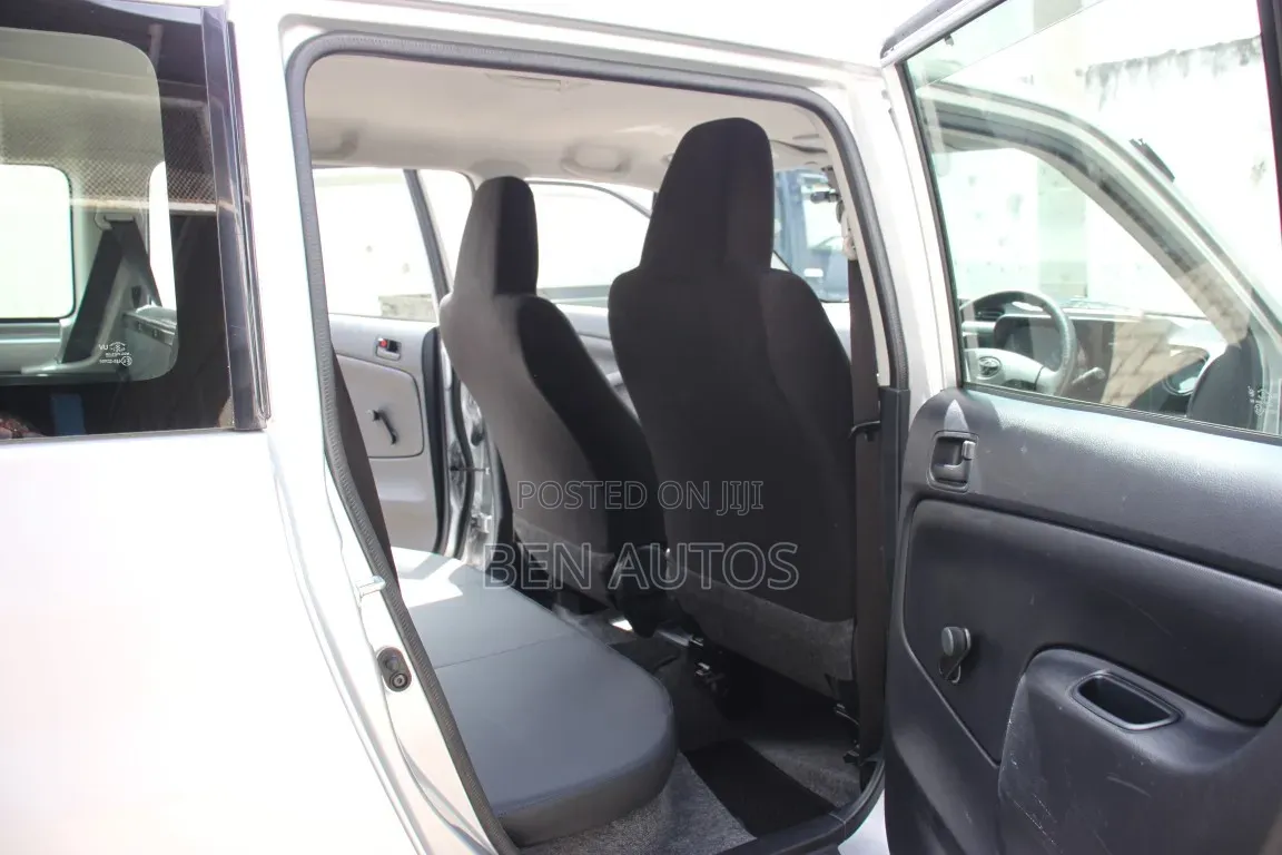 Toyota Probox 2020 Silver