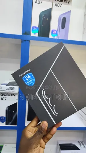 New Samsung Galaxy Fold 512 GB Black