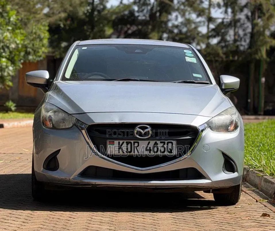 Mazda Demio 2018 Gray