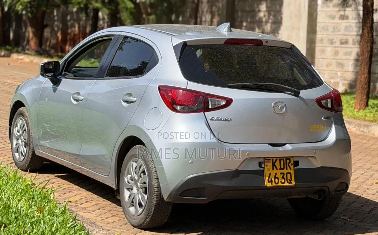 Mazda Demio 2018 Gray