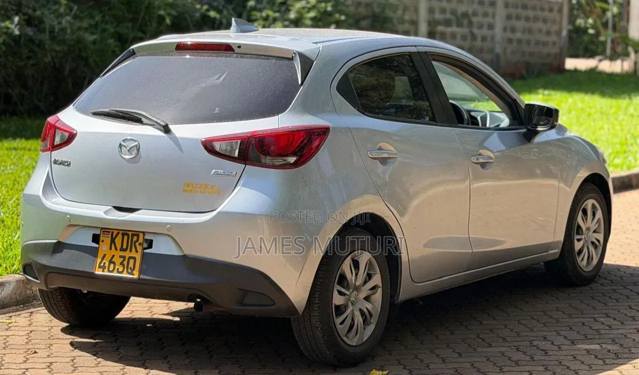Mazda Demio 2018 Gray