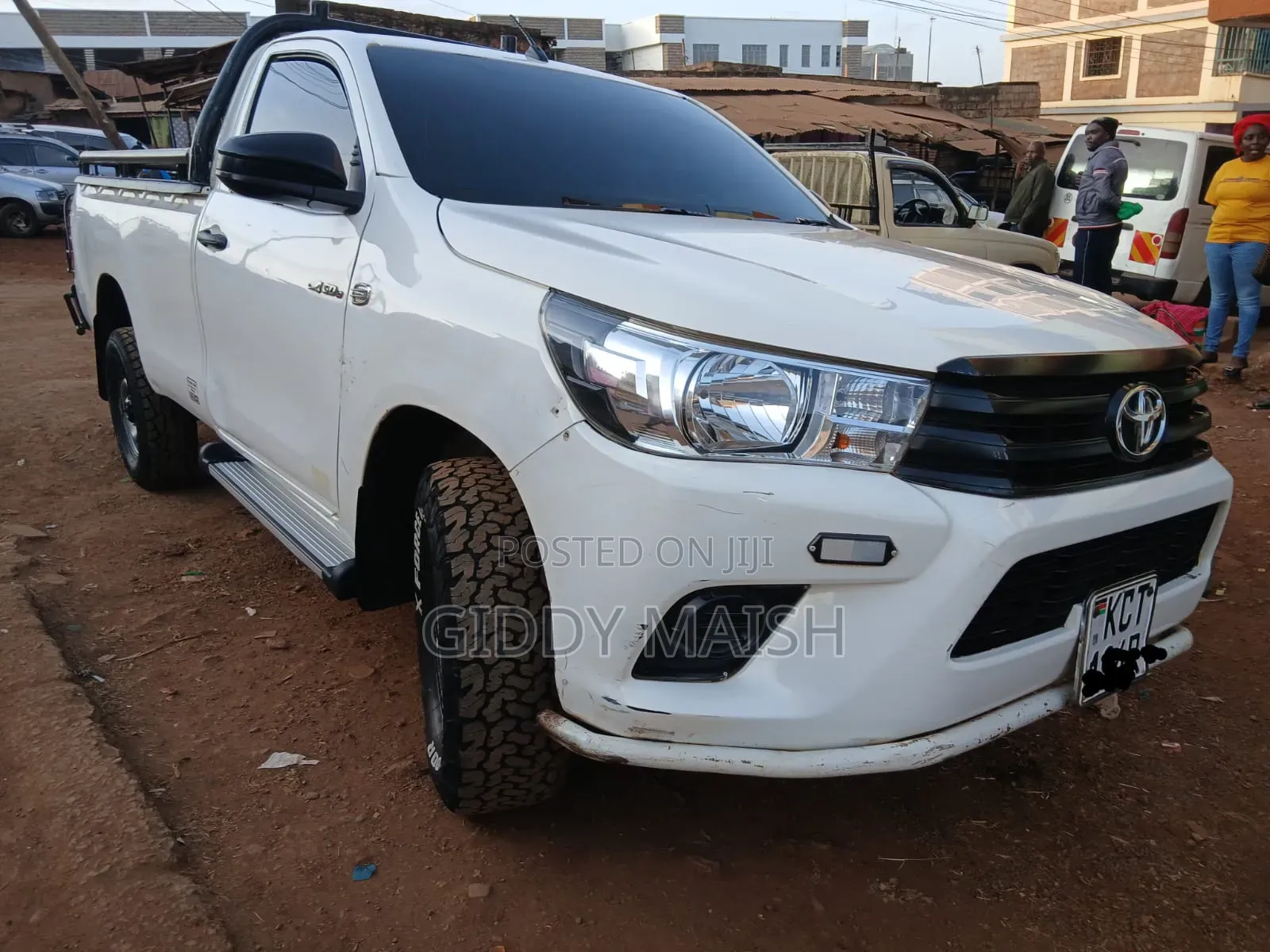 Toyota Hilux 2018 White