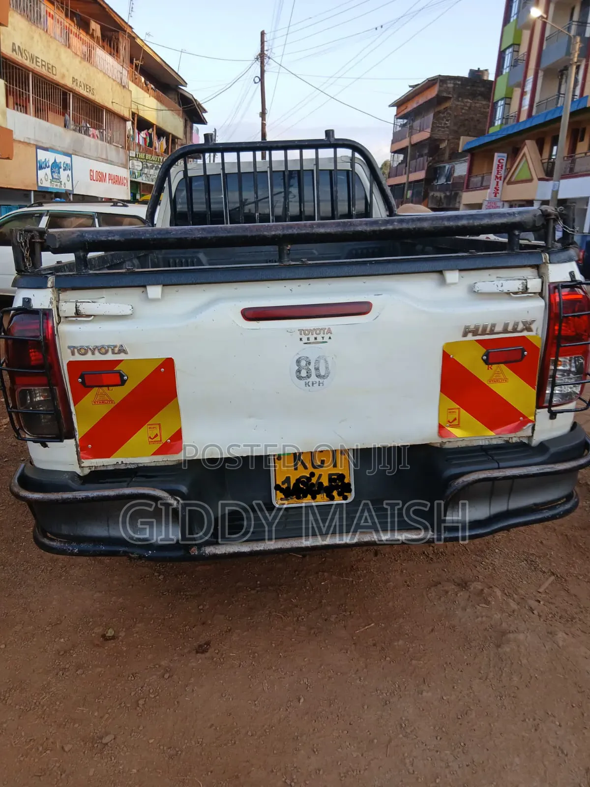 Toyota Hilux 2018 White