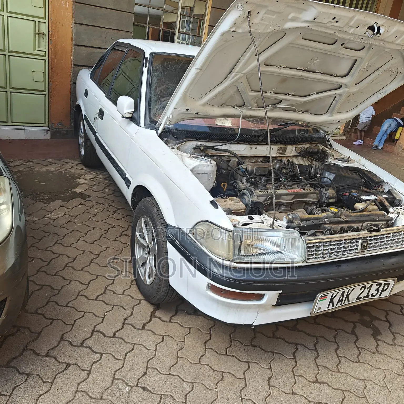 Toyota Corolla 1990 White