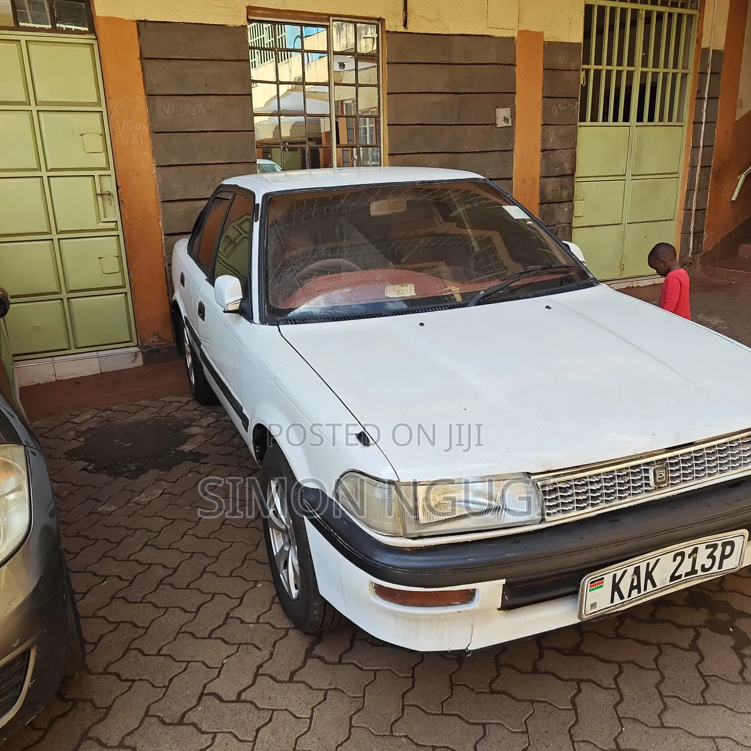 Toyota Corolla 1990 White