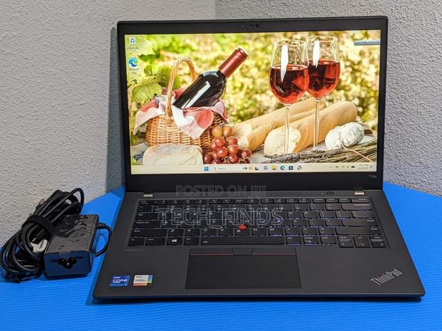 Laptop Lenovo ThinkPad T14s Gen 2 32GB Intel Core i7 SSD 512GB