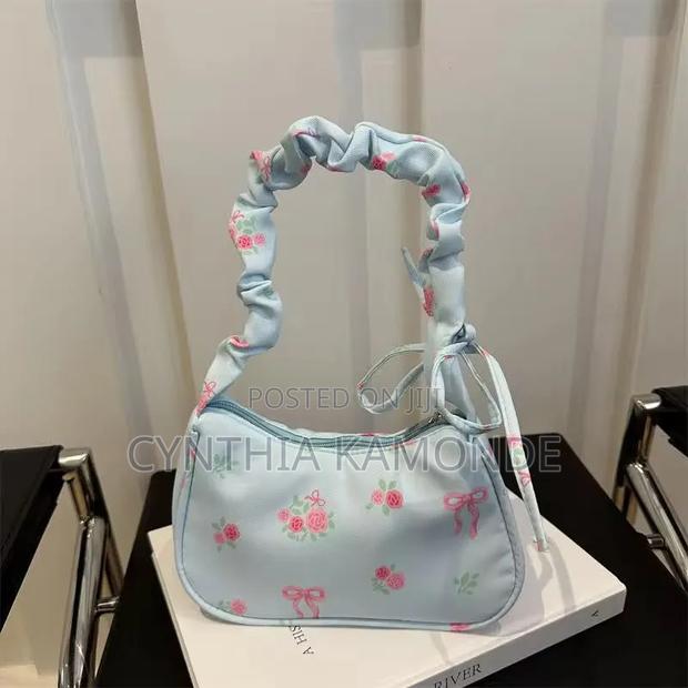 Floral Ladies Handbag - thumbnail 5