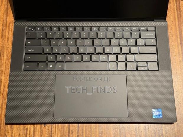 Laptop Dell Precision 5560 16GB Intel Core i7 SSD 512GB - thumbnail 2