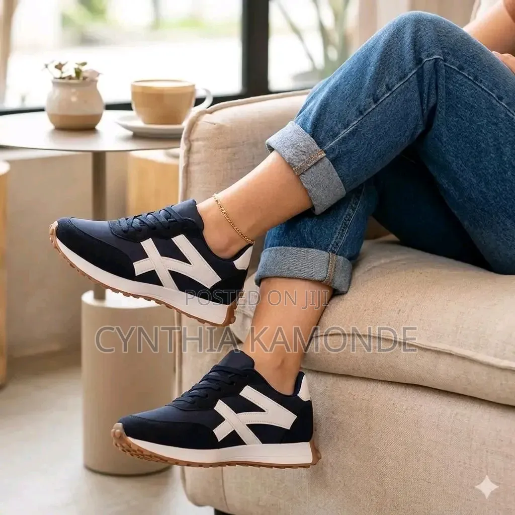 Girls' Sneakers