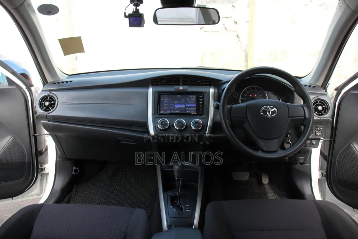 Toyota Corolla Fielder 2019 White