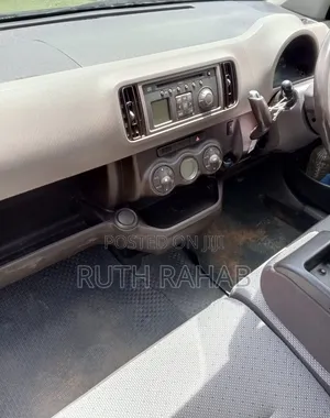 Toyota Passo 2015 Gray
