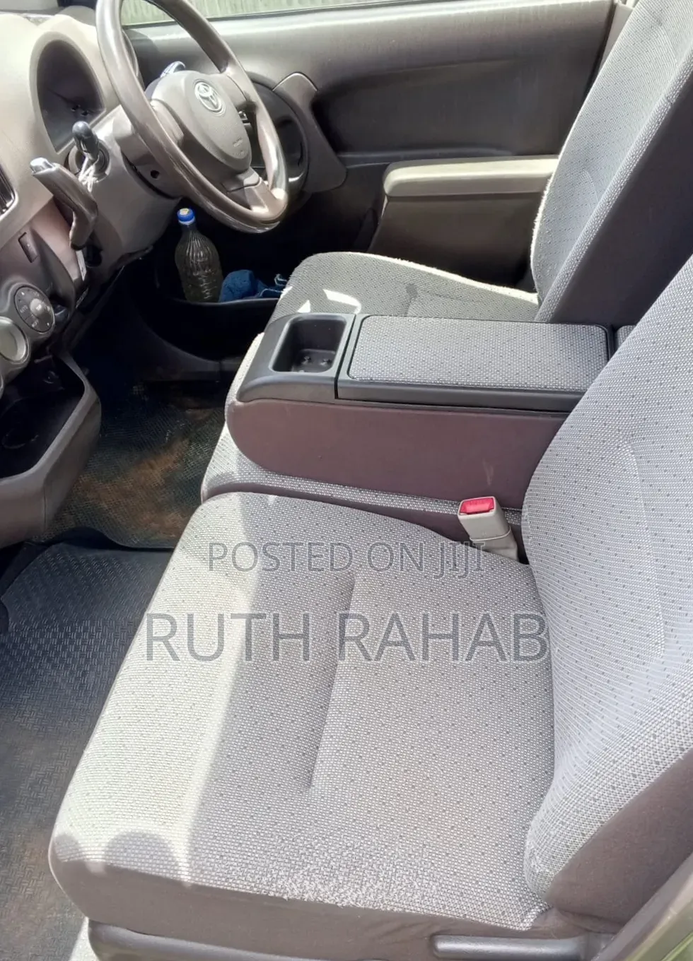 Toyota Passo 2015 Gray
