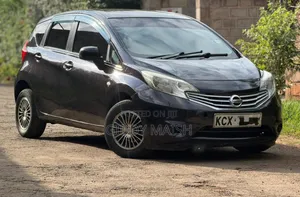 Nissan Note 2013 Purple