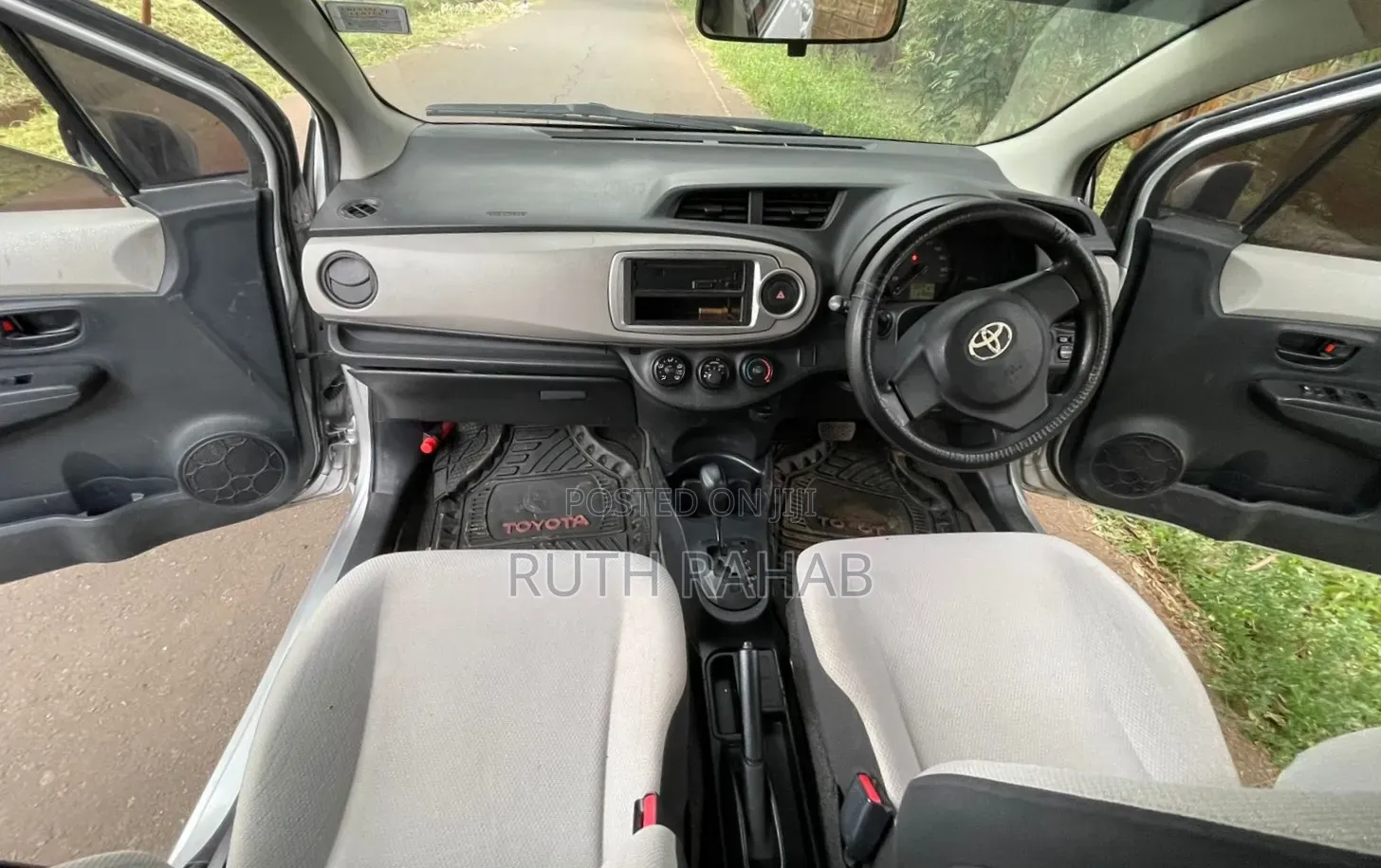 Toyota Passo 2015 Gray