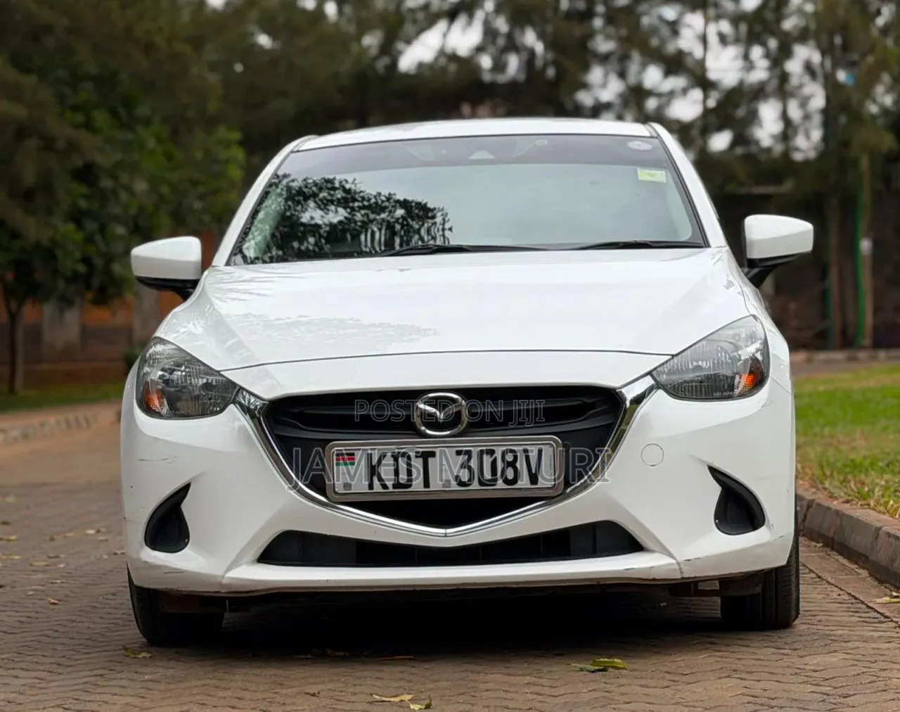 Mazda Demio 2018 White