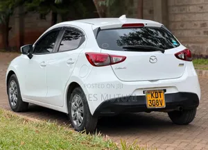 Mazda Demio 2018 White