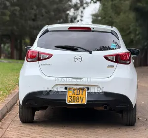 Mazda Demio 2018 White